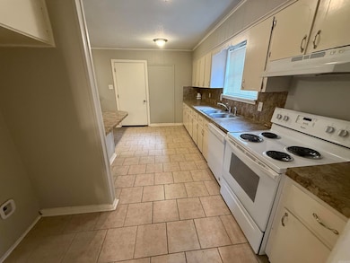 2309 Ridge Park Dr, Little Rock, AR 72204 - photo 4