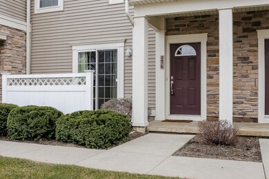 003-Front_Entrance-2466756-medium