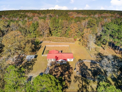 201 Welles Ln, Walterboro, SC 29488 - photo 2