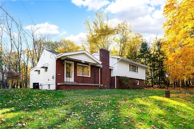 304 N Scott St, New Castle, PA 16101 - photo 2