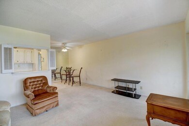 361 Sheffield N, West Palm Beach, FL 33417 - photo 5