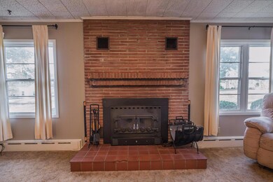 1212 Bond St Moberly MO 65270-large-005-