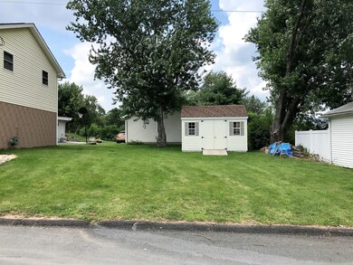 3 Maple St, Throop, PA 18512 - photo 7