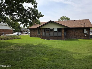 1300 Maple Dr, Miami, OK 74354 - photo 5