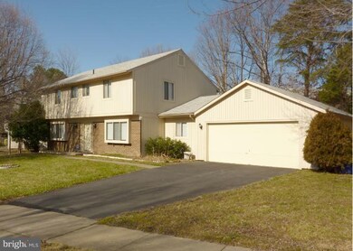 8630 Reseca Ln, Springfield, VA 22152 - photo 7