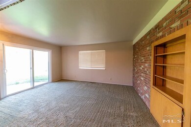 950 York Way unit 89431, Sparks, NV 89431 - photo 3