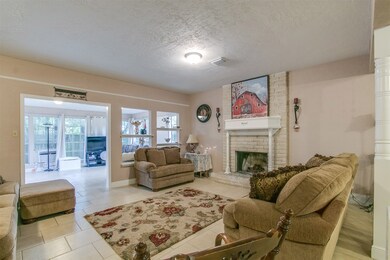 4014 Black Locust Dr, Houston, TX 77088 - photo 6