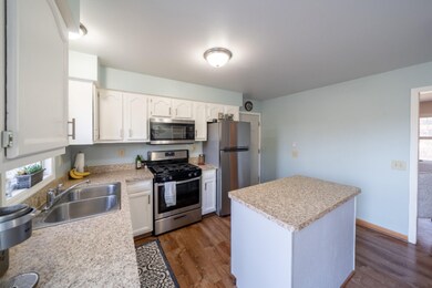 4443 knapp kitchen 2