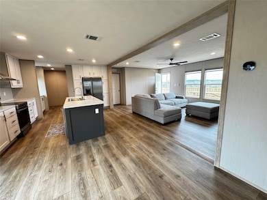 191 Holly Pond, Onalaska, TX 77360 - photo 6