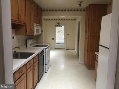 4435 Indigo Ln, Harwood, MD 20776 - photo 4