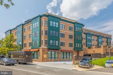 Dominion Heights unit 304, Arlington, VA 22207 - photo 3