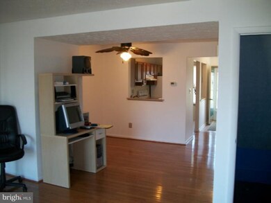 826 W Spring Meadow Ct, Edgewood, MD 21040 - photo 5