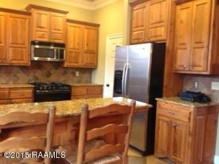 106 Brookhollow kitchen 2 (2)