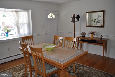 313 Taney Dr, Taneytown, MD 21787 - photo 4