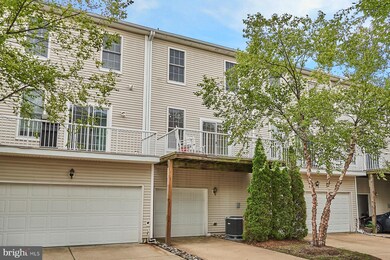 25315 Crossfield Dr, Chantilly, VA 20152 - photo 6