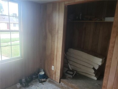 Storage in Den
