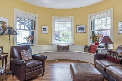 153 Cypress St, Brookline, MA 02445 - photo 4