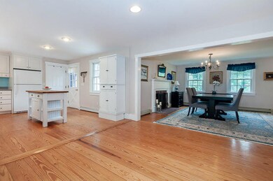 10 Pucker Brush Way, Marion, MA 02738 - photo 4