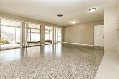 4036 Overlook Dr NE, Saint Petersburg, FL 33703 - photo 4