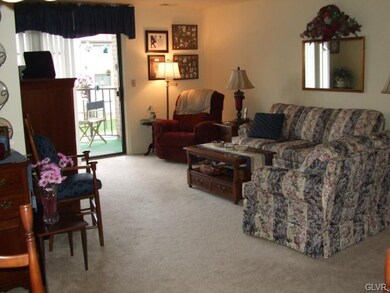 895 Cold Spring Rd, Allentown, PA 18103 - photo 4