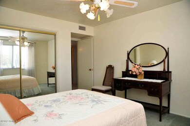 10127 W Ironwood Dr unit 6D, Sun City, AZ 85351 - photo 2