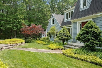 14 Bogastow Brook Rd, Sherborn, MA 01770 - photo 2