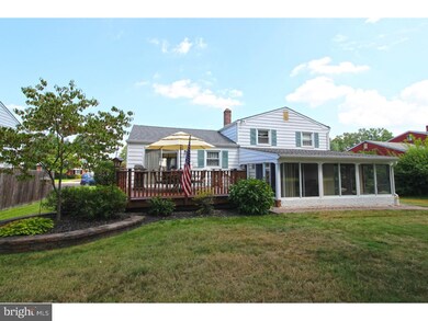 1142 Pinegrove Ave, Lansdale, PA 19446 - photo 2