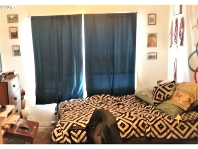 857 Chambers St, Eugene, OR 97402 - photo 7