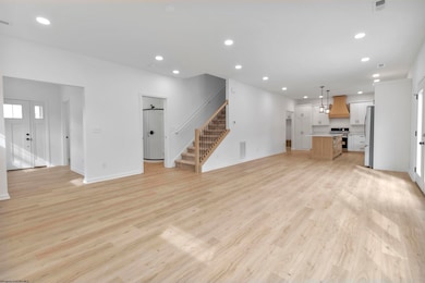 210 Frisco Ln, Bridgeport, WV 26330 - photo 6