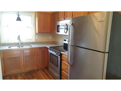 875 Mammoth Rd unit 107, Manchester, NH 03104 - photo 2
