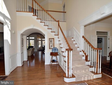 9036 Swans Creek Way, Lorton, VA 22079 - photo 4