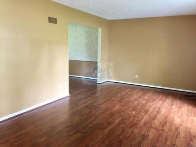 1220 Lynne Ave, Bucyrus, OH 44820 - photo 4