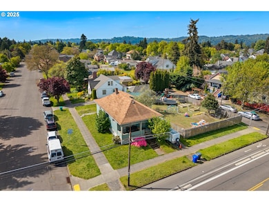 2104 N Rosa Parks Way, Portland, OR 97217 - photo 2