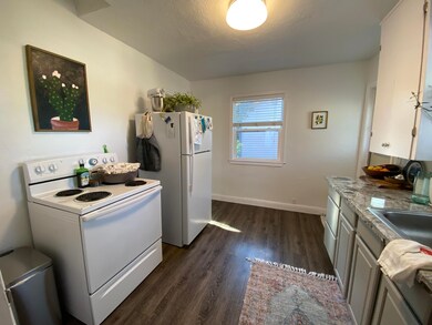 Kitchen 2 1335