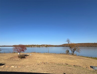 819 Captain S Dr, Bowie, TX 76230 - photo 6