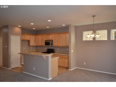 805 SW Morgan Way, Troutdale, OR 97060 - photo 3