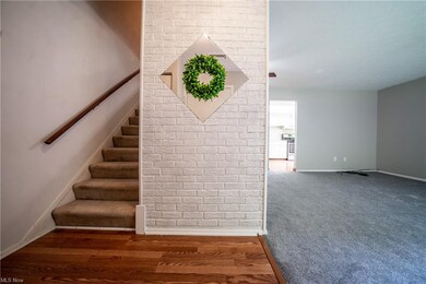 26659 Lake of the Falls Blvd, Olmsted Falls, OH 44138 - photo 6