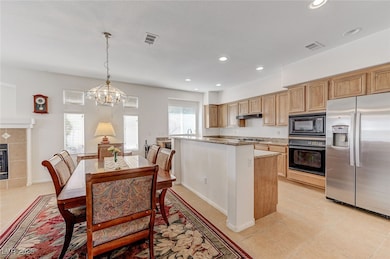 Large Breakfast Bar/Counter