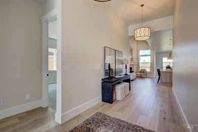 2617 E Cavern Dr, Meridian, ID 83642 - photo 4