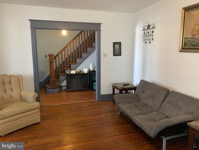 600 W Broad St, Paulsboro, NJ 08066 - photo 2