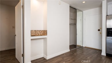 102 Scholz Plaza unit 37, Newport Beach, CA 92663 - photo 6