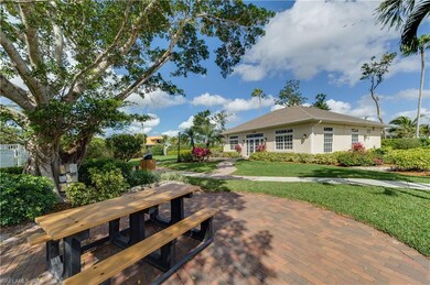 6515 Ilex Cir, Naples, FL 34109 - photo 3