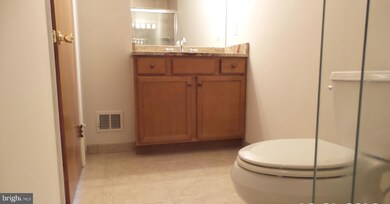 13028 Chalfont Ave, Fort Washington, MD 20744 - photo 7