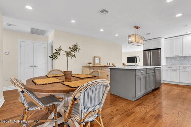 10 Kennedy Ct, Atlantic Highlands, NJ 07716 - photo 6