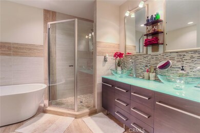 2106 Rockefeller Ln unit E, Redondo Beach, CA 90278 - photo 5