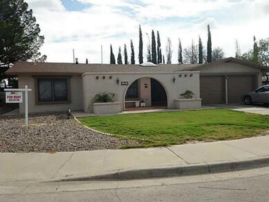 2562 Trawood Dr, El Paso, TX 79936 - photo 2