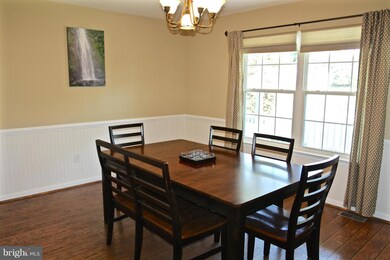 1275 Sheridan Dr, Owings, MD 20736 - photo 5