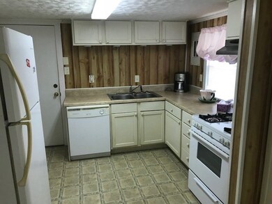 711 Ball Ave, Tylertown, MS 39667 - photo 5