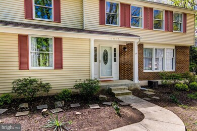 16017 Fairway Dr, Dumfries, VA 22025 - photo 2