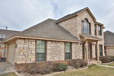 3318 Silver Oaks Dr, Abilene, TX 79606 - photo 2